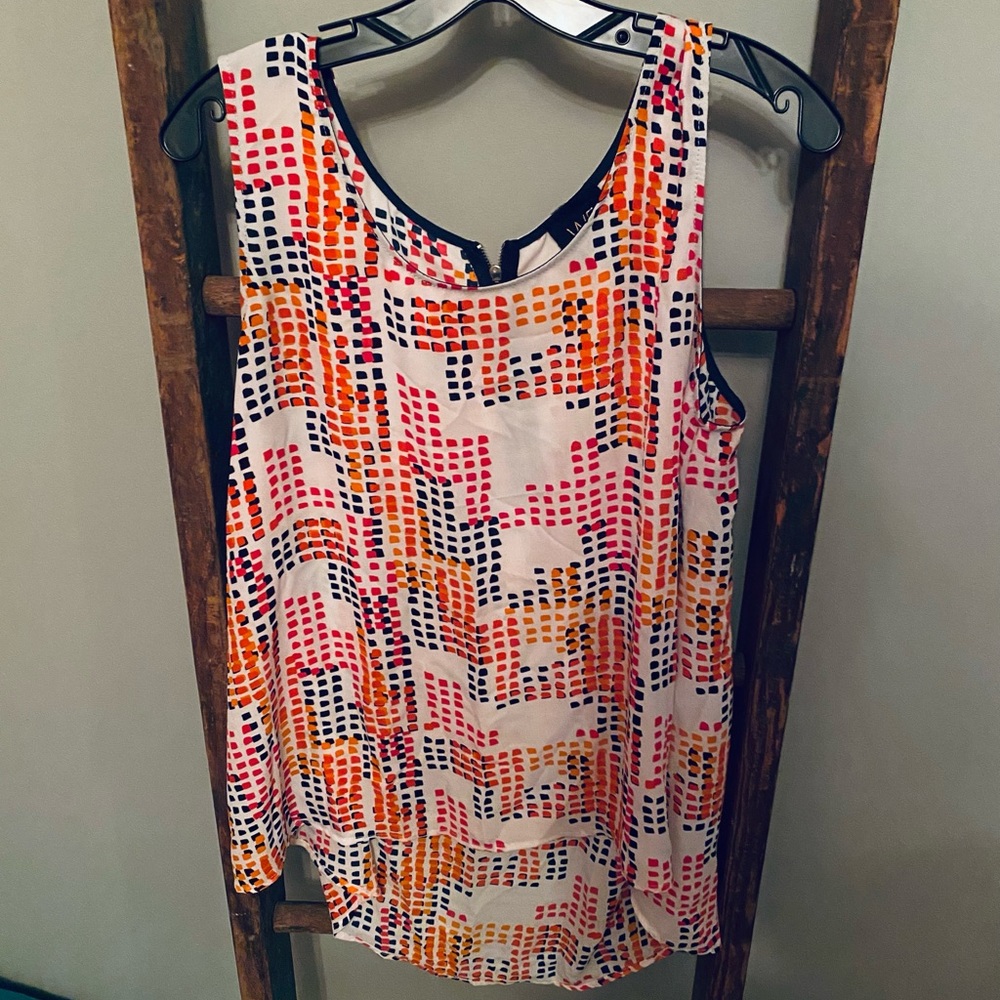 Sleeveless blouse size XL